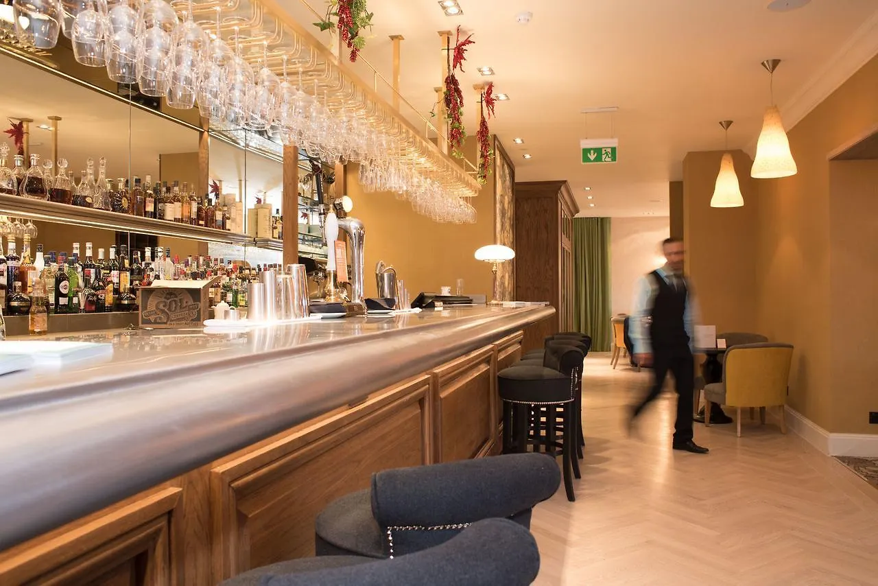 Alderley Edge Hotel